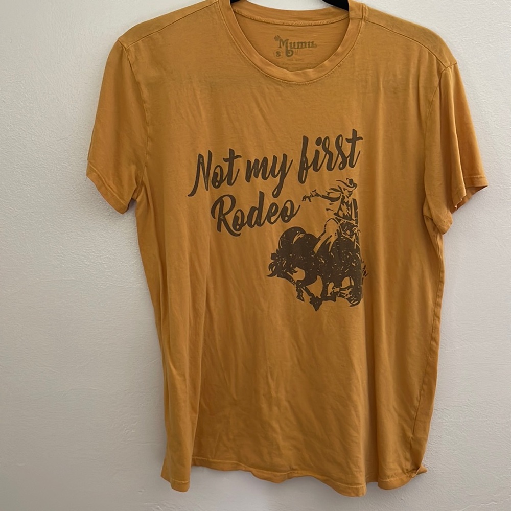 Show me your mumu graphic tee